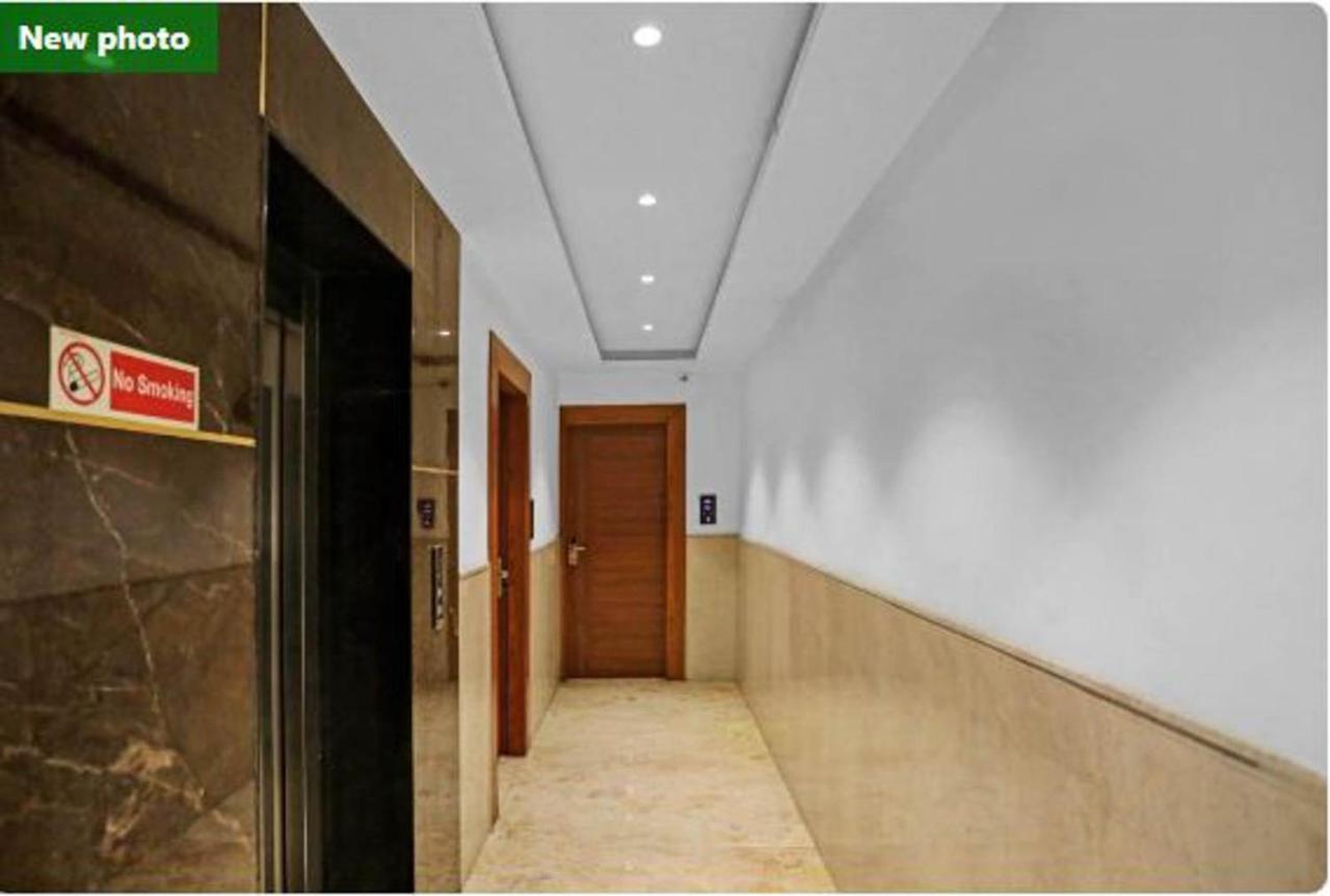 Wowstops-Clark Near Delhi Airport Hotel Nueva Delhi Exterior foto